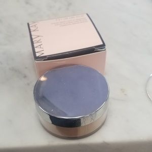 Mary Kay sheer mineral  powder bronze 2
